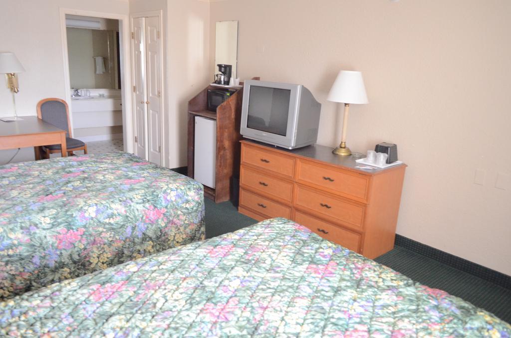 America'S Inn Houston/Stafford /Sugarland Номер фото
